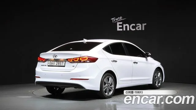 Hyundai Avante 2017 thumb 2
