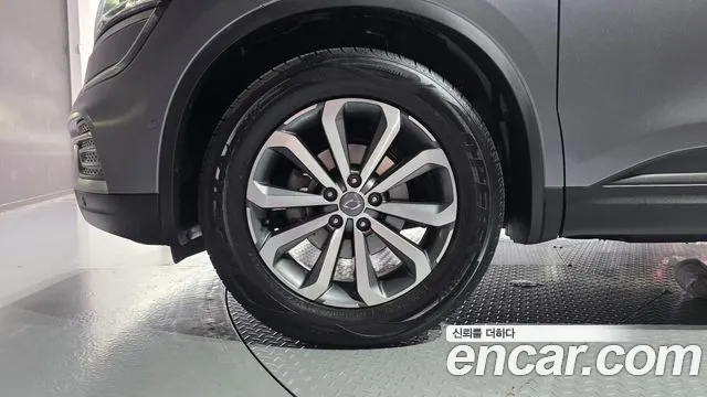 Renault-KoreaSamsung Koleos 2021 thumb 5