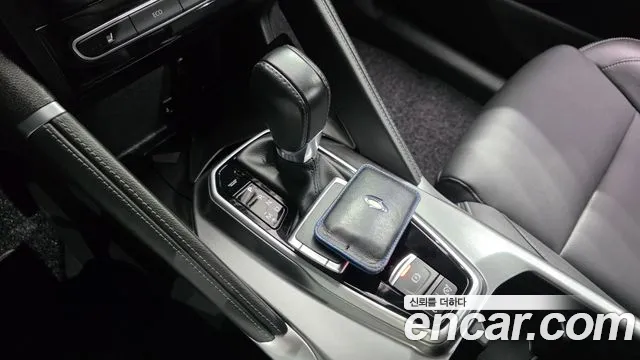 Renault-KoreaSamsung Koleos 2021 thumb 9