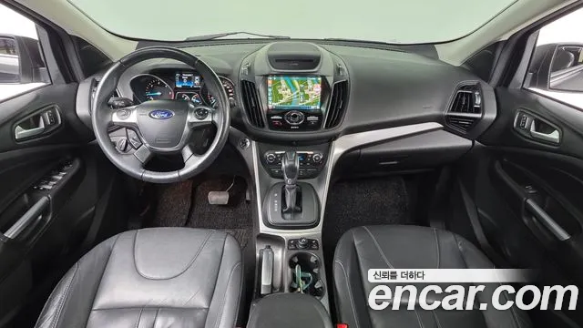 Ford Kuga 2016 thumb 7