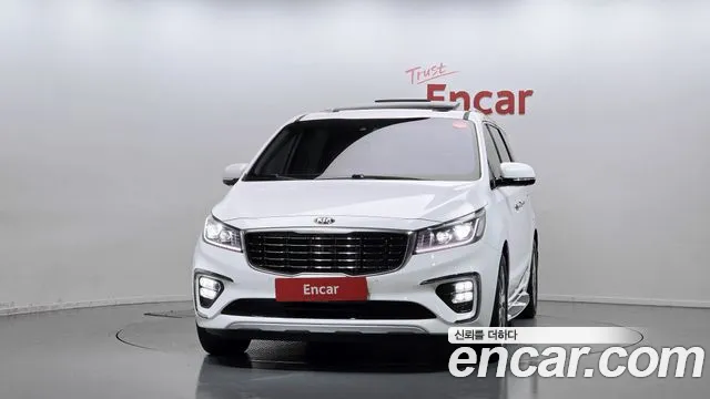 Kia Carnival 2018 thumb 3
