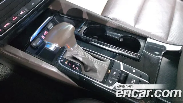 Kia K7 2017 thumb 9