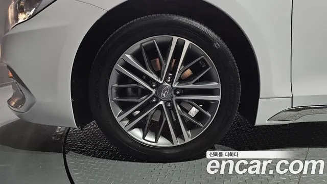 Hyundai Grandeur 2019 thumb 5