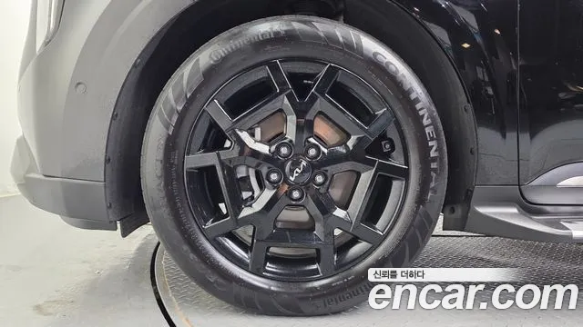 Kia Carnival 2024 thumb 5