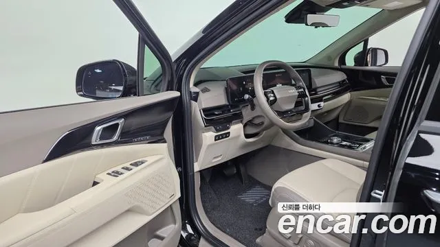 Kia Carnival 2024 thumb 10