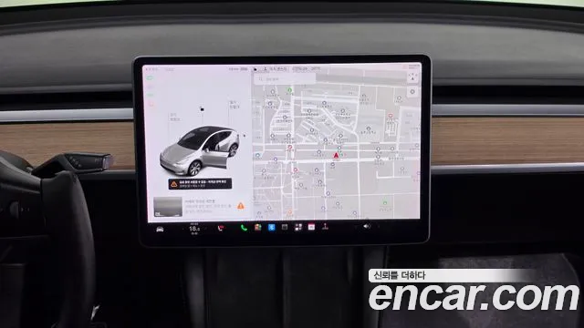 Tesla Model Y 2021 thumb 12