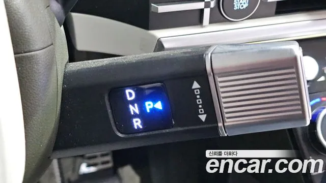 Hyundai Santa Fe 2024 thumb 9