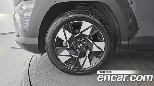 Hyundai Kona 2024 thumb 5
