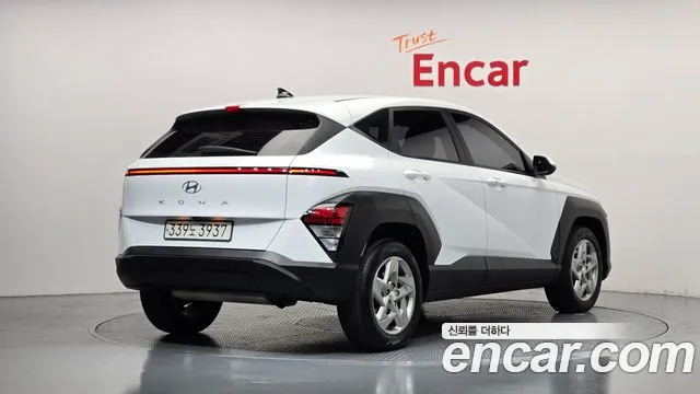 Hyundai Kona 2023 thumb 2