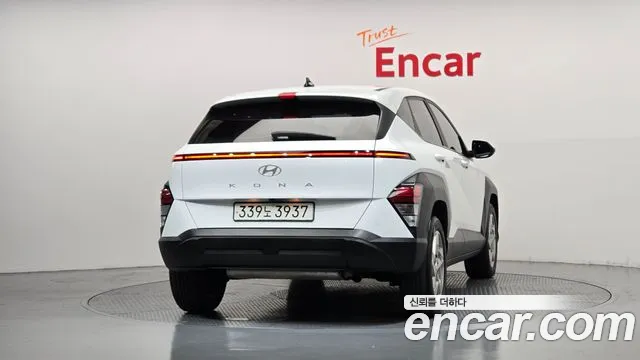 Hyundai Kona 2023 thumb 4