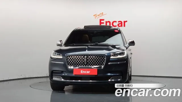 Lincoln Aviator 2022 thumb 3