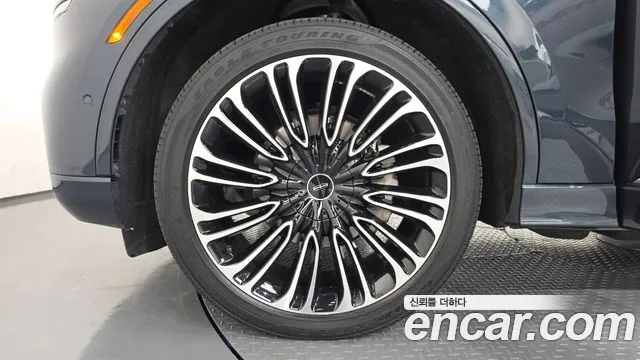 Lincoln Aviator 2022 thumb 5