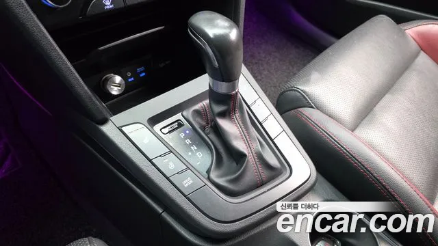 Hyundai Avante 2017 thumb 9