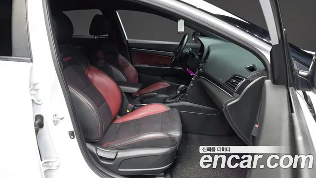 Hyundai Avante 2017 thumb 11