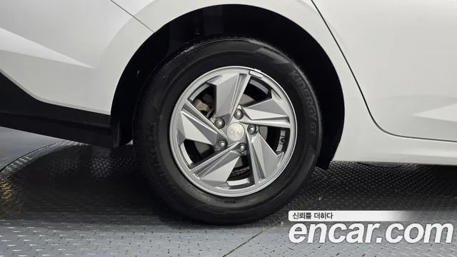 Hyundai Avante 2023 thumb 5