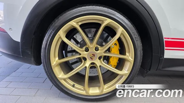 Porsche Cayenne 2022 thumb 5