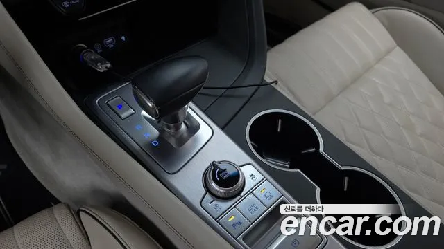 Genesis G70 2019 thumb 9