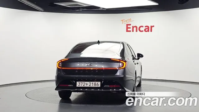 Hyundai Sonata 2022 thumb 4