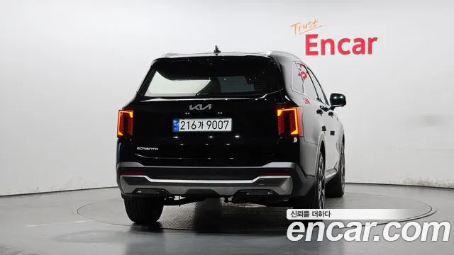 Kia Sorento 2024 thumb 4