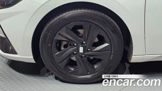 Hyundai Avante 2023 thumb 5