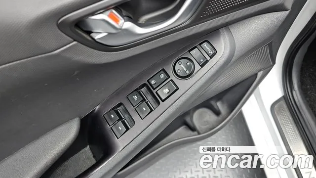 Hyundai IONIQ 6 2016 thumb 12