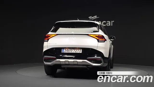 Kia Sportage 2023 thumb 4