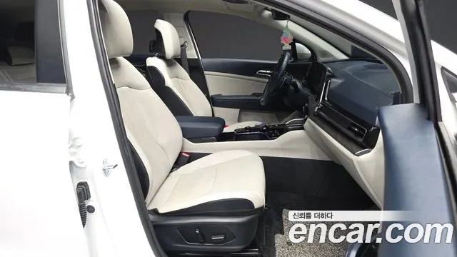 Kia Sportage 2023 thumb 11
