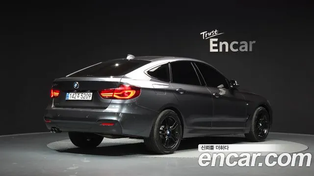 BMW Gran Turismo 2020 thumb 2