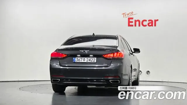 Genesis G80 2017 thumb 4