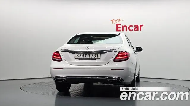Mercedes-Benz E-Класс 2018 thumb 4