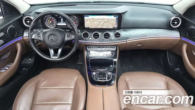 Mercedes-Benz E-Класс 2018 thumb 7