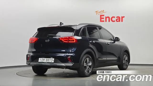 Kia Niro 2019 thumb 2