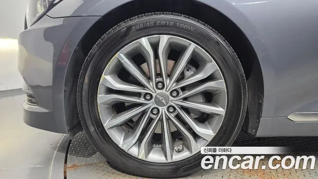 Hyundai Genesis 2015 thumb 5