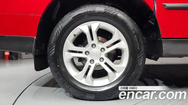 KG_Mobility_Ssangyong KORANDO 2013 thumb 5