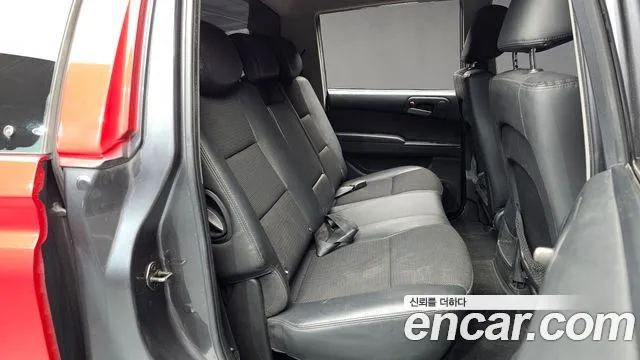 KG_Mobility_Ssangyong KORANDO 2013 thumb 11