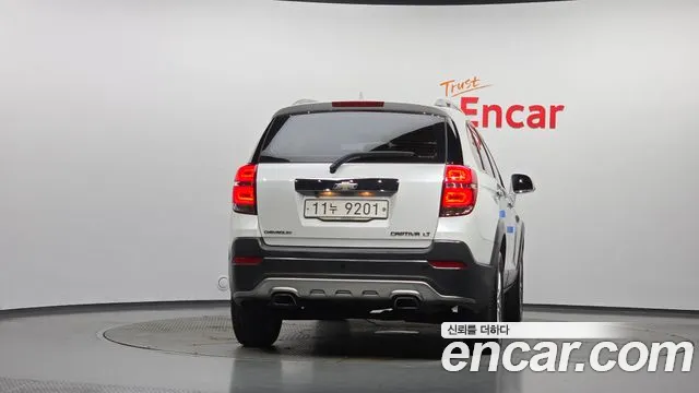 ChevroletGMDaewoo Captiva 2015 thumb 4