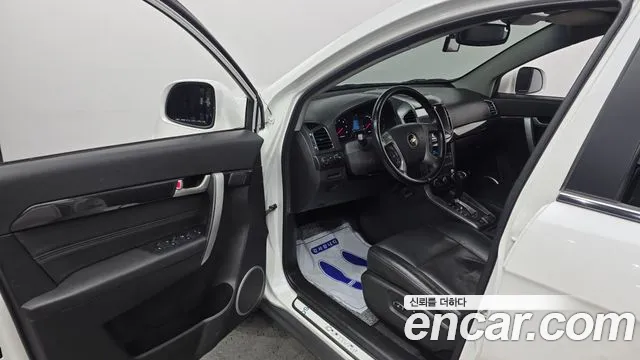 ChevroletGMDaewoo Captiva 2015 thumb 10