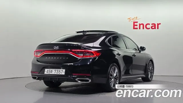Hyundai Grandeur 2017 thumb 2