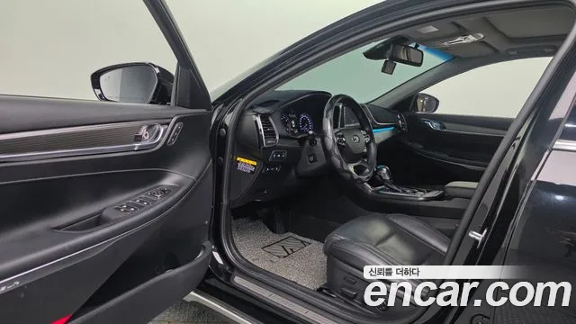 Hyundai Grandeur 2017 thumb 10