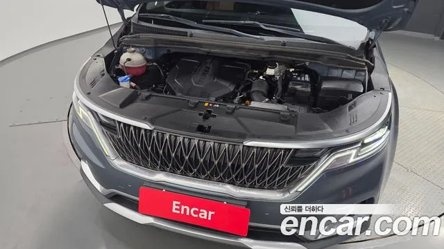 Kia Carnival 2021 thumb 6
