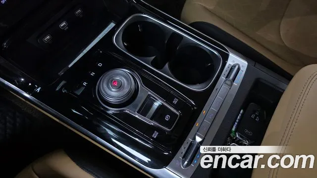 Kia Carnival 2021 thumb 9