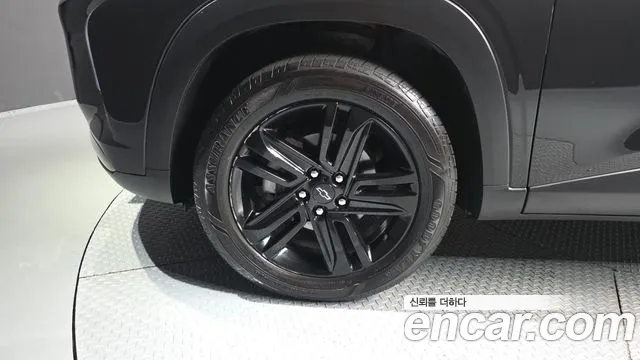 ChevroletGMDaewoo Tracker 2023 thumb 5