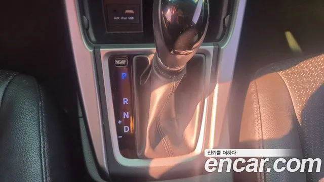 Hyundai Avante 2013 thumb 9