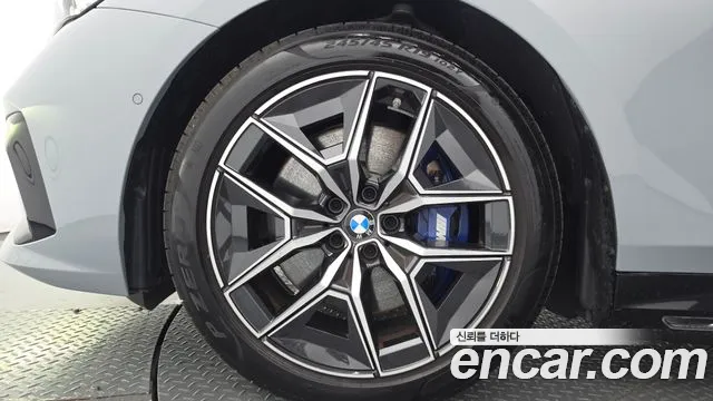 BMW i5 2026 thumb 5