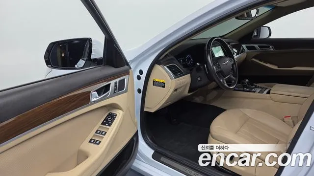Genesis G80 2018 thumb 10