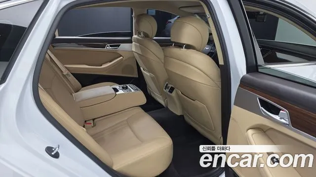 Genesis G80 2018 thumb 11