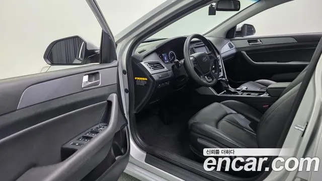 Hyundai Sonata 2016 thumb 11