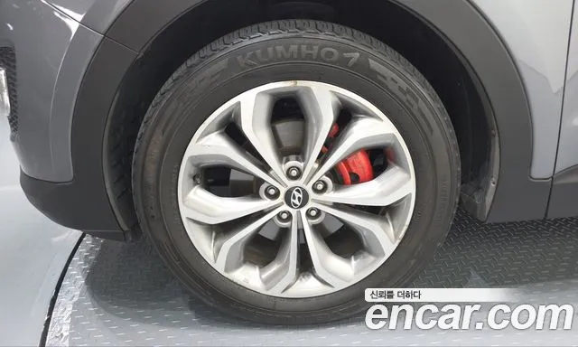 Hyundai Santa Fe 2013 thumb 4