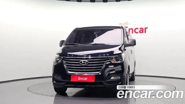 Hyundai Starex 2019 thumb 2