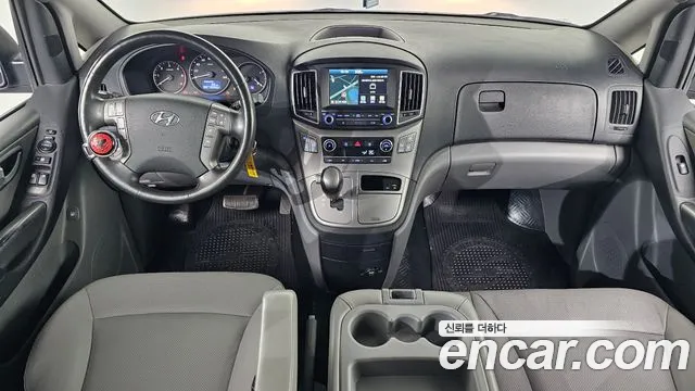 Hyundai Starex 2019 thumb 6